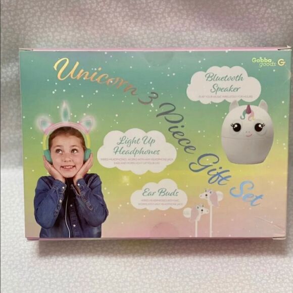 GABBA GOODS Unicorn Light Up Headphone, Bluetooth Speaker & Earbuds w/Mi… - Picture 8 of 10